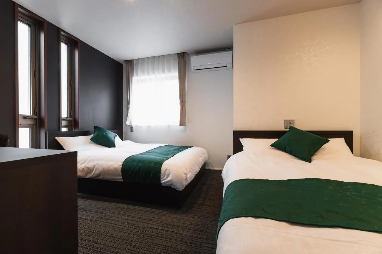 Grand Base Tenjin Fukuoka  3*, Fukuoka (Fukuoka)
